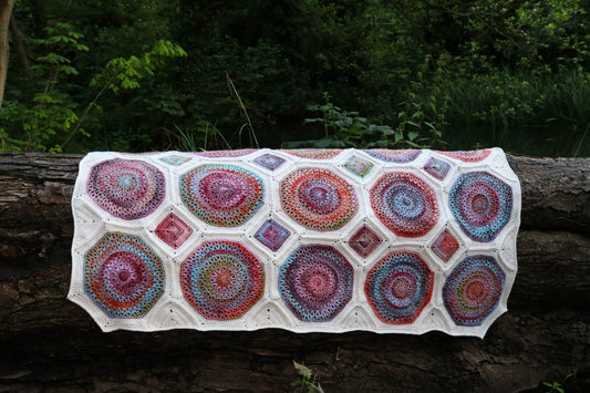 Lisbon Tiles blanket