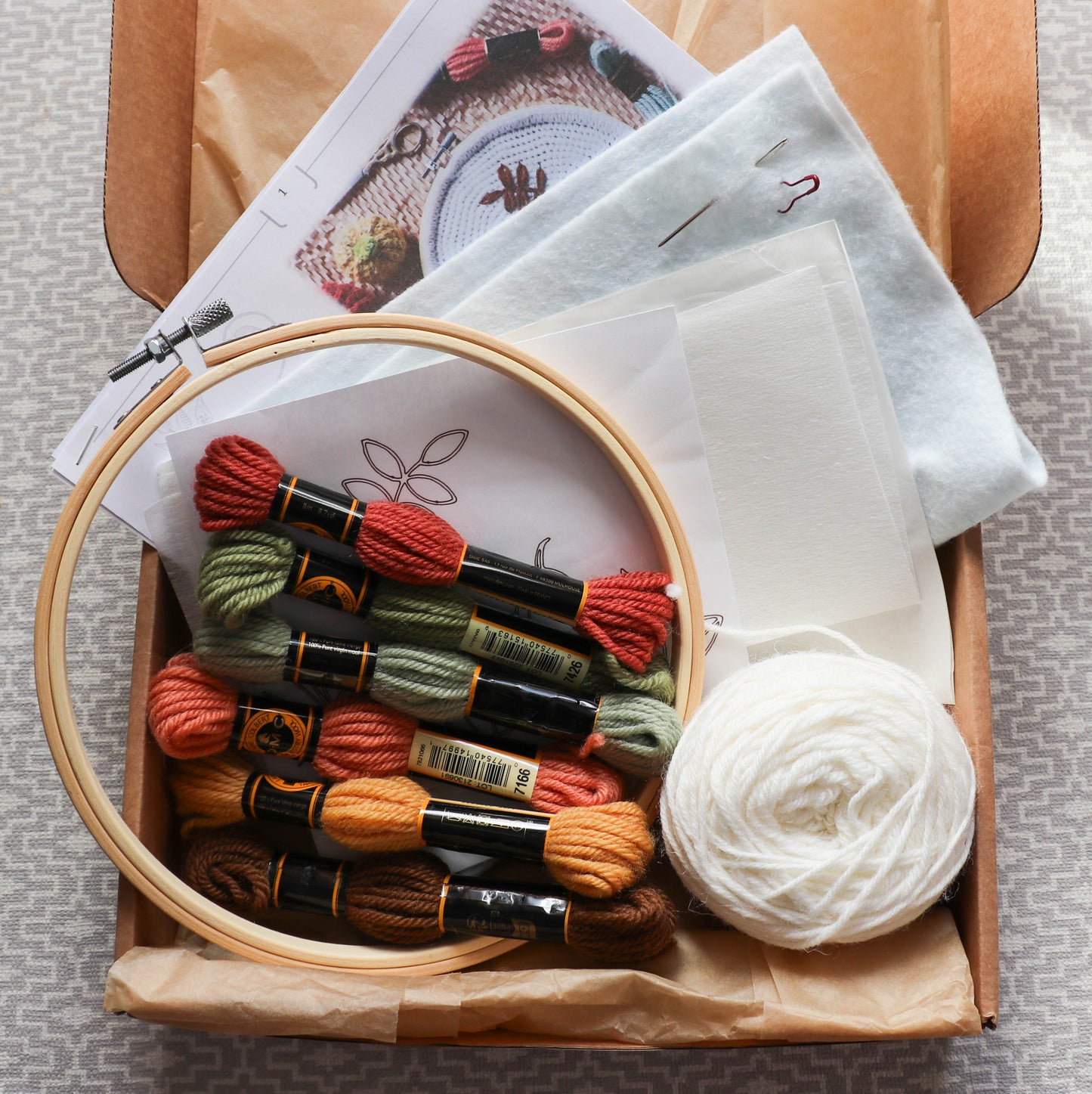 Pumpkin - embroidery on crochet kit