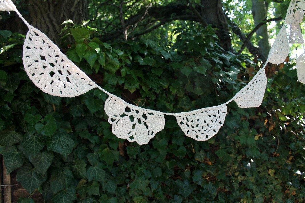 Spring Bunting - Moochka