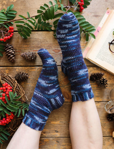 Basic crochet socks with heel flap